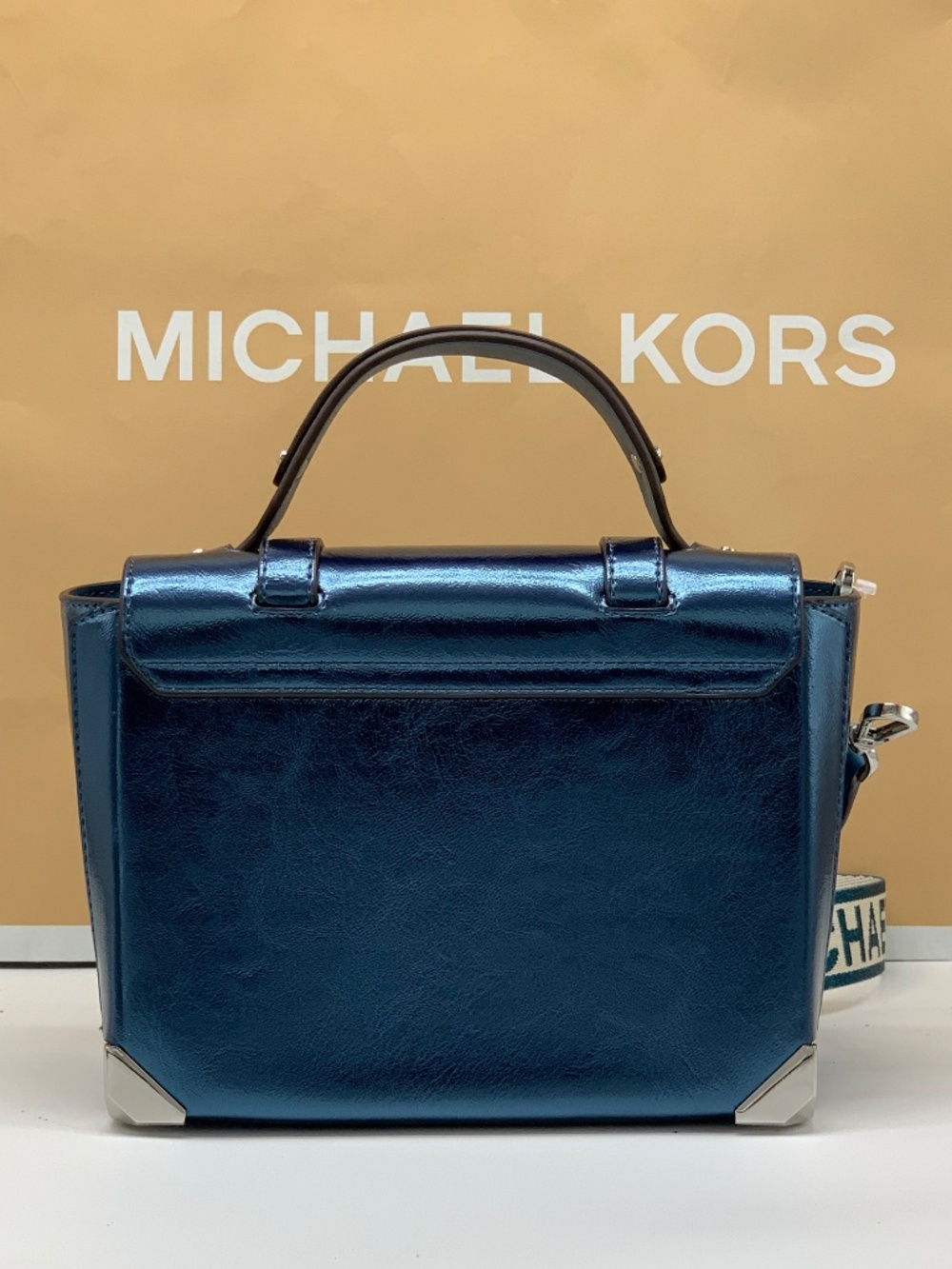 Manhattan Medium Patent Faux Leather Satchel TEAL COLOR - Picture 4 of 13